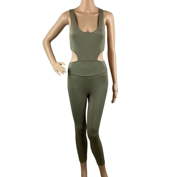 Free People FP Movement Back It Up Onesie Sage Beige Cutout Activewear Size XS - Picture 2 of 9